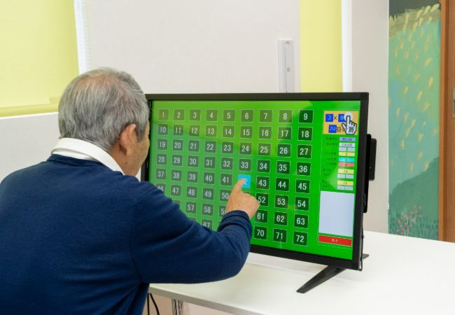 脳を活性化させる脳トレーニング